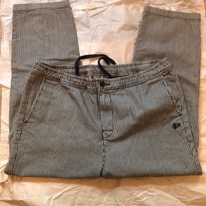 NWOT Stussy Mens size 36 navy-white stripe beach pants